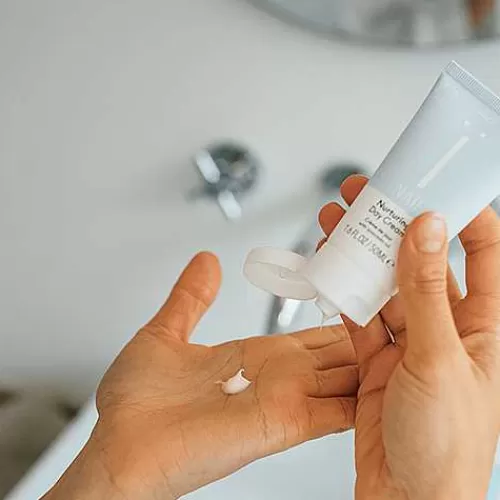 Naïf Naif Beschermende Dagcreme 50Ml< Dagcremes